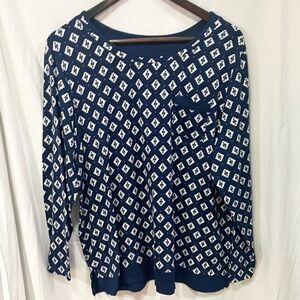 Cuddl Duds Geometric Print Pajama Top Womens Size XL Navy Soft Cozy Loungewear